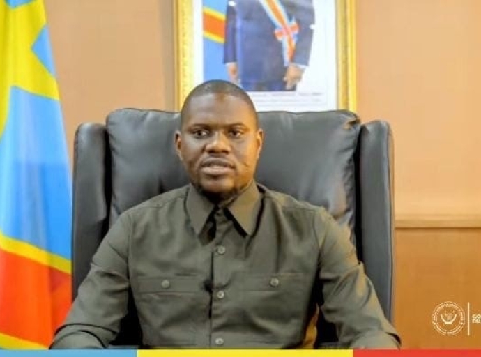 Kongo Central : Grâce Bilolo appelle la jeunesse à rejoindre l’armée